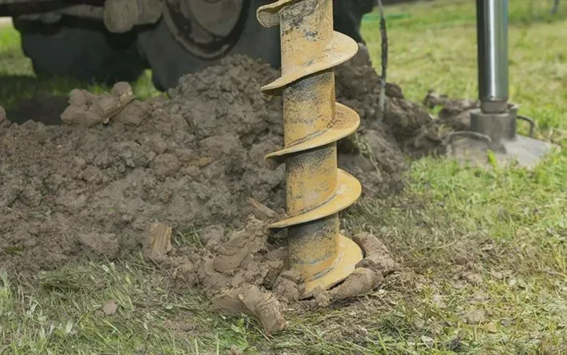 Wiercenie studni głębinowej